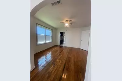 3819 Roseland Avenue, Dallas, TX 75204 - Photo 4