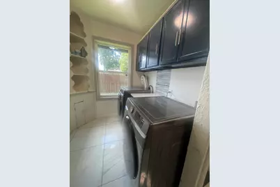 3819 Roseland Avenue, Dallas, TX 75204 - Photo 6