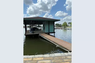 1408 Island Village Court, Granbury, TX 76048 - Photo 10