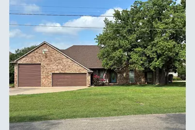 1408 Island Village Court, Granbury, TX 76048 - Photo 2
