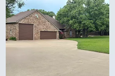 1408 Island Village Court, Granbury, TX 76048 - Photo 4