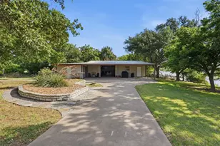 3218 Sunrise Ct, Granbury, TX 76048 - Photo 36