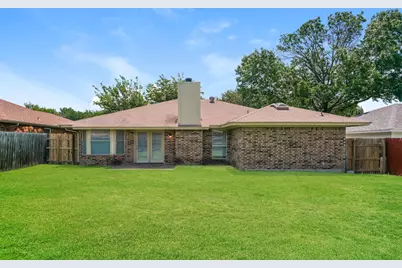 5304 Tamarack Court, Arlington, TX 76018 - Photo 18