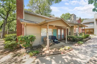 1456 Meadowood Village Drive, Fort Worth, TX 76120 - Photo 2