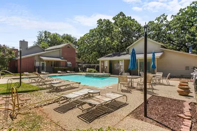 1456 Meadowood Village Drive, Fort Worth, TX 76120 - Photo 18