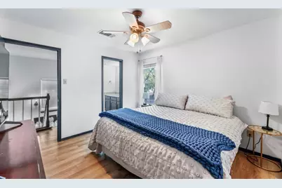 1456 Meadowood Village Drive, Fort Worth, TX 76120 - Photo 16