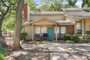 1456 Meadowood Village Dr, Fort Worth, TX 76120 - Photo 1