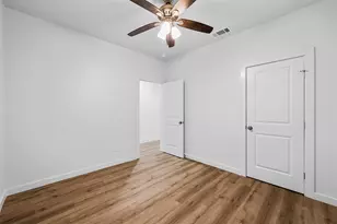 918 W Ford St, Denison, TX 75020 - Photo 10