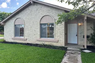 2109 Cedarcrest Dr, Carrollton, TX 75007 - Photo 1