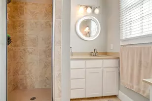 1211 S Adams St, Fort Worth, TX 76104 - Photo 20
