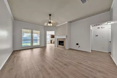 737 E Sheila Circle, Joshua, TX 76058 - Photo 4