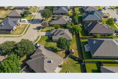 737 E Sheila Circle, Joshua, TX 76058 - Photo 38