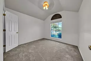 737 E Sheila Cir, Joshua, TX 76058 - Photo 14