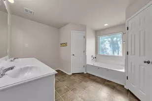 737 E Sheila Cir, Joshua, TX 76058 - Photo 20