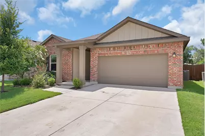 1433 Ancer Way, Fort Worth, TX 76052 - Photo 2