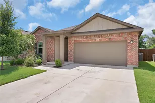 1433 Ancer Wy, Fort Worth, TX 76052 - Photo 2