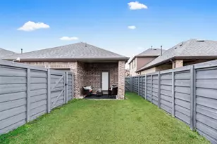 7009 Windmill St, Little Elm, TX 76227 - Photo 30