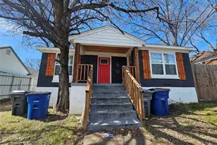 211 N Hampton Rd, Dallas, TX 75208 - Photo 1
