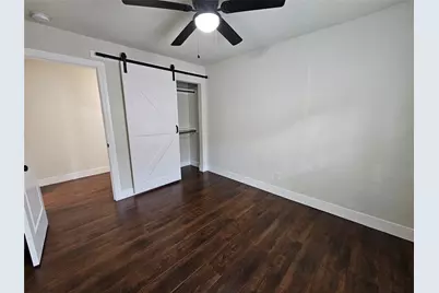 211 N Hampton Road, Dallas, TX 75208 - Photo 16