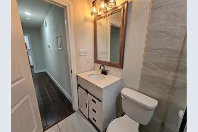 211 N Hampton Road, Dallas, TX 75208 - Photo 18