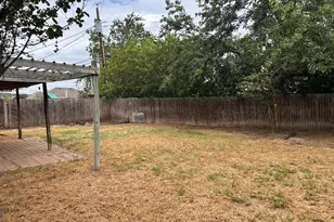 1707 15th St, Mineral Wells, TX 76067 - Photo 26