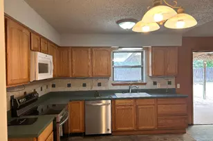 1707 15th St, Mineral Wells, TX 76067 - Photo 10
