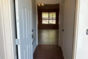 1707 15th St, Mineral Wells, TX 76067 - Photo 4