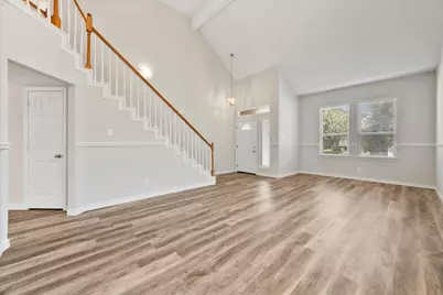 2216 Reverchon Drive, Arlington, TX 76017 - Photo 2