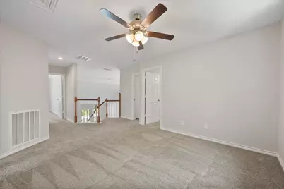 2216 Reverchon Drive, Arlington, TX 76017 - Photo 10