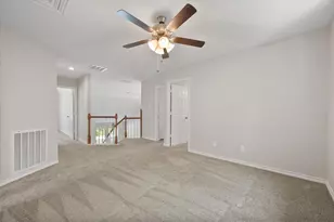 2216 Reverchon Dr, Arlington, TX 76017 - Photo 10