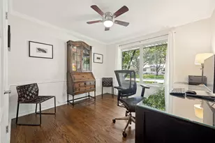 10411 Gooding Dr, Dallas, TX 75229 - Photo 18