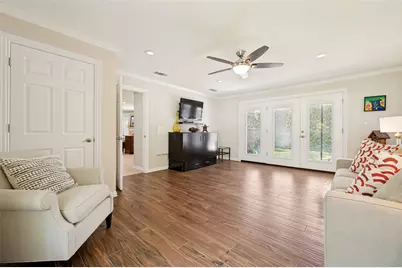 10411 Gooding Drive, Dallas, TX 75229 - Photo 14