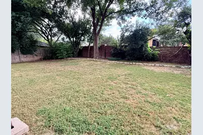 2229 Chasefield Drive, Plano, TX 75023 - Photo 12