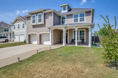 2309 Bray Village Drive, Denton, TX 76207 - Photo 2