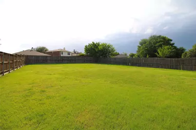 215 Wooded Creek Avenue, Wylie, TX 75098 - Photo 22