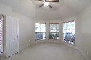 215 Wooded Creek Ave, Wylie, TX 75098 - Photo 4