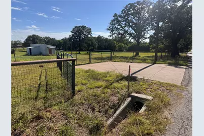 1721 County Rd 909, Joshua, TX 76058 - Photo 16