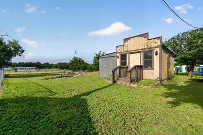 2211 Fisher Street, Goldthwaite, TX 76844 - Photo 6