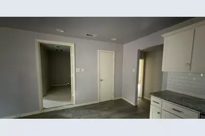 5505 Wainwright Drive, Fort Worth, TX 76112 - Photo 6