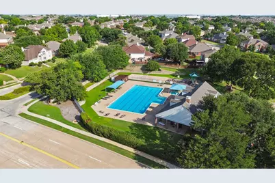 469 Crestview Point Drive, Lewisville, TX 75067 - Photo 34
