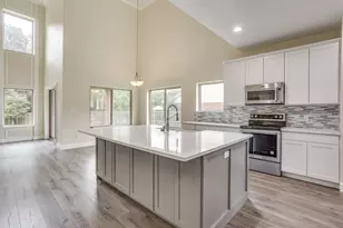 2505 Glen Ranch Dr, Burleson, TX 76028 - Photo 14