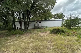 176 Live Oak Rd, Springtown, TX 76082 - Photo 16