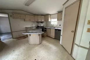 176 Live Oak Rd, Springtown, TX 76082 - Photo 22