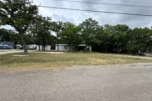 176 Live Oak Rd, Springtown, TX 76082 - Photo 2