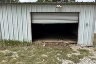 176 Live Oak Rd, Springtown, TX 76082 - Photo 18