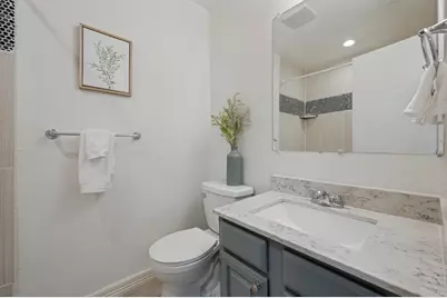 2751 Stonecreek Court, Carrollton, TX 75006 - Photo 8