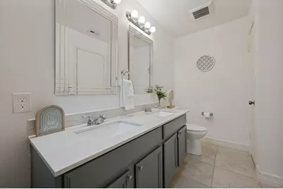 2751 Stonecreek Court, Carrollton, TX 75006 - Photo 14
