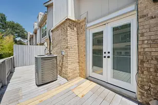 2751 Stonecreek Ct, Carrollton, TX 75006 - Photo 12
