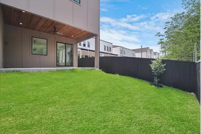 1825 Pollard Street, Dallas, TX 75208 - Photo 30