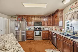 1345 Harpers Mill Rd, Stephenville, TX 76401 - Photo 10